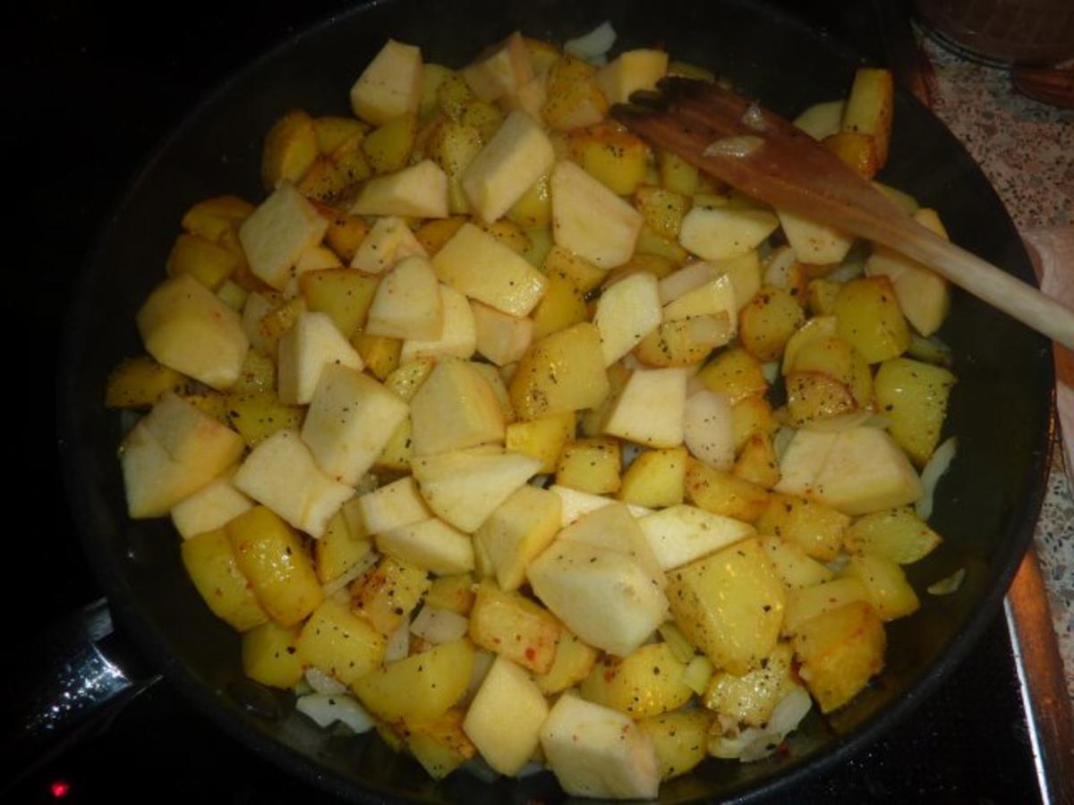 Beilagen: Scharfe Kartoffel-Apfel-Pfanne - Rezept - Bild Nr. 5