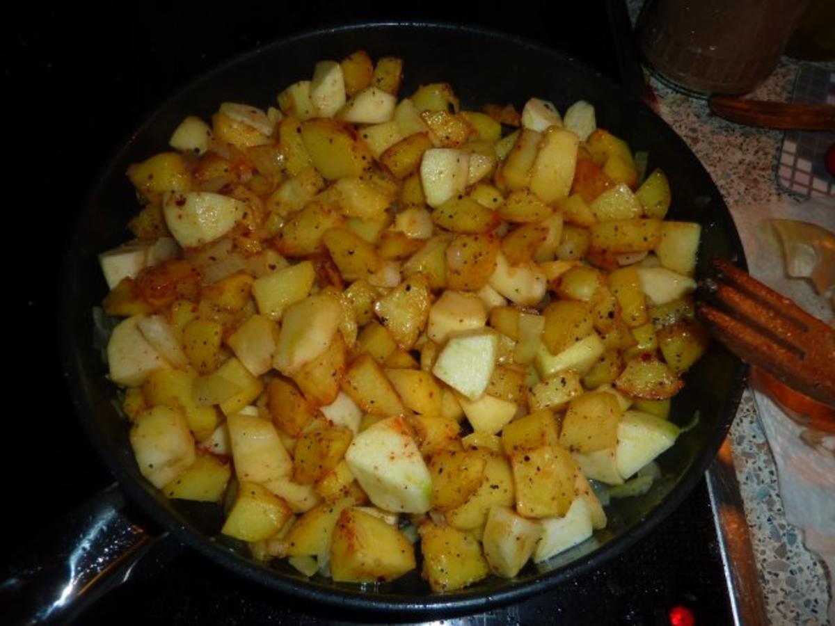 Beilagen: Scharfe Kartoffel-Apfel-Pfanne - Rezept - Bild Nr. 6