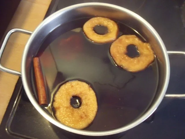 Alkoholfreier Früchte-Glühwein - Rezept