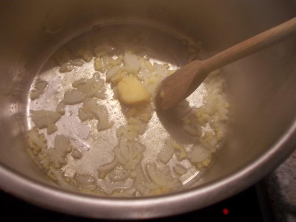 Geröstete Grießsuppe mit Karotten, Apfel und Ingwer - schnell &amp; einfach ...
