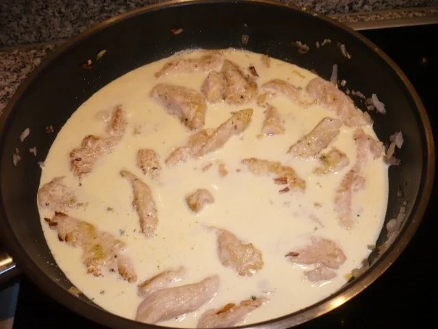 Geflügelgeschnetzeltes mit Kürbis-Kartoffelpuffer - Rezept - Bild Nr. 8