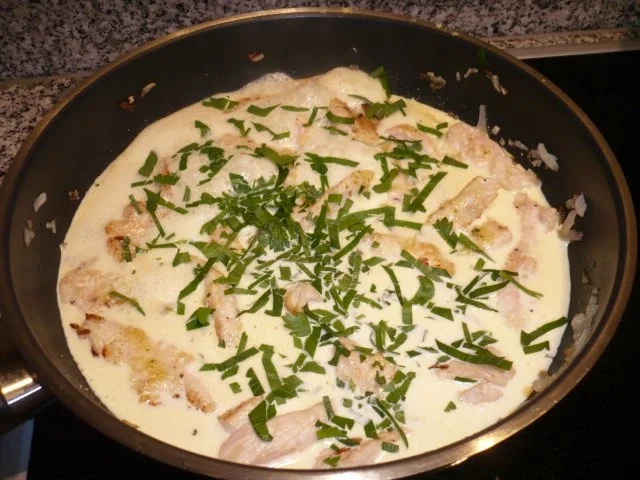 Geflügelgeschnetzeltes mit Kürbis-Kartoffelpuffer - Rezept - Bild Nr. 9