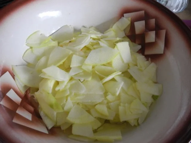 Rezept: Fisch : Bismarckhering auf Apfel-Joghurt dazu Pellkartoffeln Bild Nr. 7 Fisch : Bismarckhering auf Apfel-Joghurt dazu Pellkartoffeln - Rezept - Bild Nr. 7