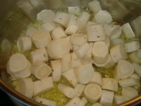 Schwarzwurzelcremesuppe - Klassisch - Rezept - Bild Nr. 11