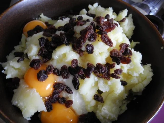 Süße Mahlzeit : Joghurt - Keulchen ;-) - Rezept - Bild Nr. 7