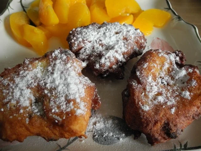 Süße Mahlzeit : Joghurt - Keulchen ;-) - Rezept - Bild Nr. 2