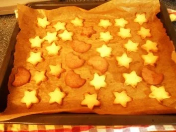 Rezept: Gebäck:Schmalzgebäck Bild Nr. 2 Gebäck:Schmalzgebäck - Rezept - Bild Nr. 2