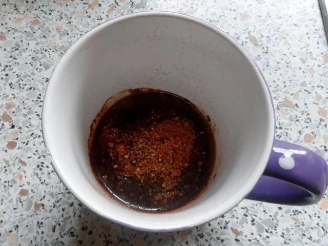 Aromatische Kräuter-Hähnchen-Pfanne mit Paprika, dazu Tzatziki-Creme - Rezept - Bild Nr. 3