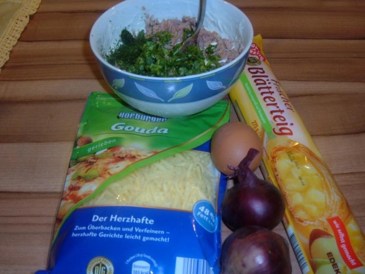 Blätterteig : gefüllt mit Thunfisch - Joghurtcreme - Rezept - Bild Nr. 3
