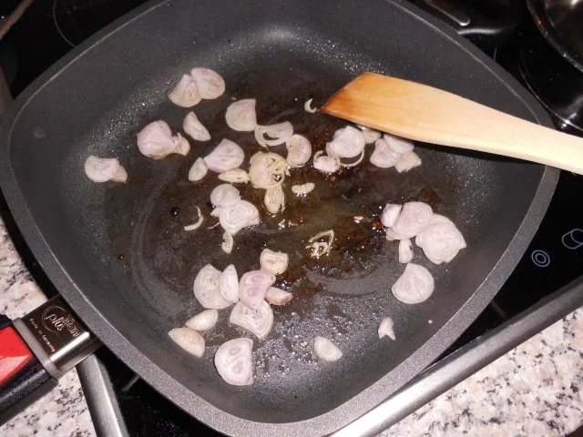 Rezept: Lammfilet mit Weinsoße und Zucchini>> Bild Nr. 9 Lammfilet mit Weinsoße und Zucchini>> - Rezept - Bild Nr. 9