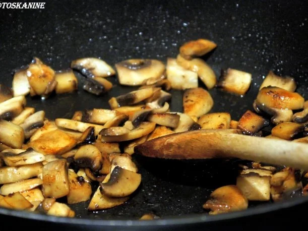 Tagliatelle di Cioccolato con Ragù di Cinghiale - Rezept - Bild Nr. 12