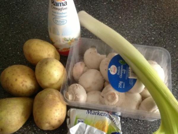 Kartoffel Champignon Suppe mit Räucherlachs - einfach - von nannsi