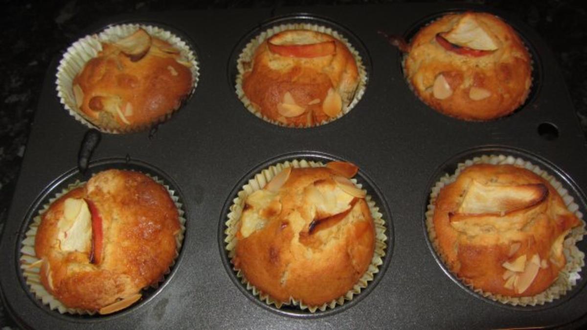 Bratapfel-Muffins - Rezept - Bild Nr. 2