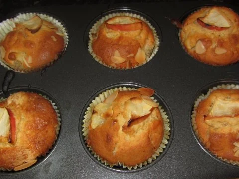 Bratapfel-Muffins - Rezept - Bild Nr. 2