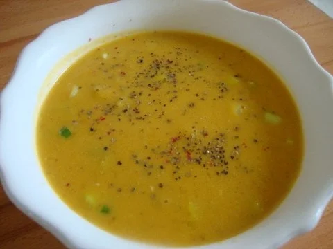 Rezept: einfache Kürbissuppe nach "SuppenGeniesser Art" Bild Nr. 16 einfache Kürbissuppe nach "SuppenGeniesser Art" - Rezept - Bild Nr. 16