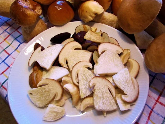 Edles Pilzsüppchen - Rezept - Bild Nr. 5