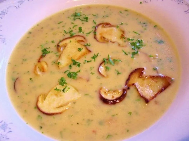 Edles Pilzsüppchen - Rezept - Bild Nr. 6