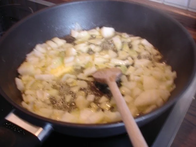 Rezept: Waldpilze auf Kürbiskernbrot Bild Nr. 7 Waldpilze auf Kürbiskernbrot - Rezept - Bild Nr. 7