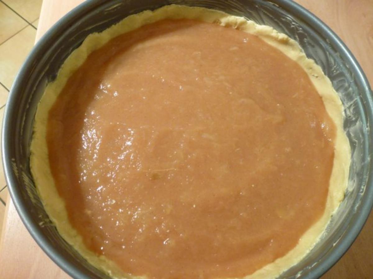 Apfelbreikuchen mit Füllung und Apfelbrei nach meinem Rezept siehe KB ...
