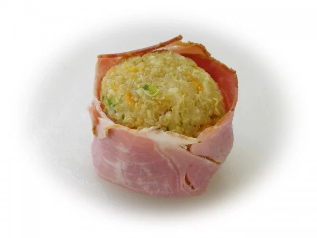 Rezept: Quinoa - Bällchen im Speckkörbchen auf Rahm - Wirsing Bild Nr. 7 Quinoa - Bällchen im Speckkörbchen auf Rahm - Wirsing - Rezept - Bild Nr. 7