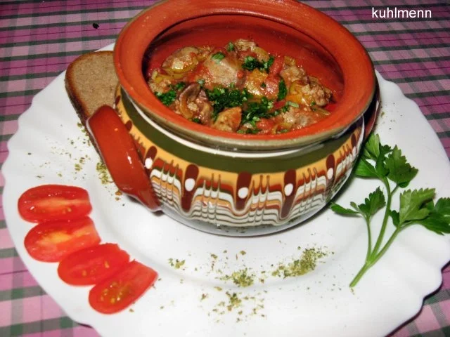 Hähnchenleber/Porree in bulgarischen Tontöpfchen - Rezept - Bild Nr. 5