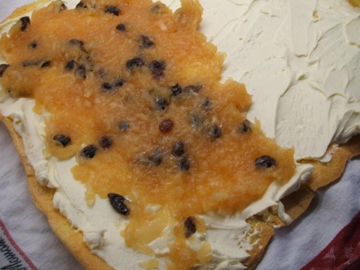 Backen: Biskuitrolle mit Apfelfüllung - einfach - von lunapiena