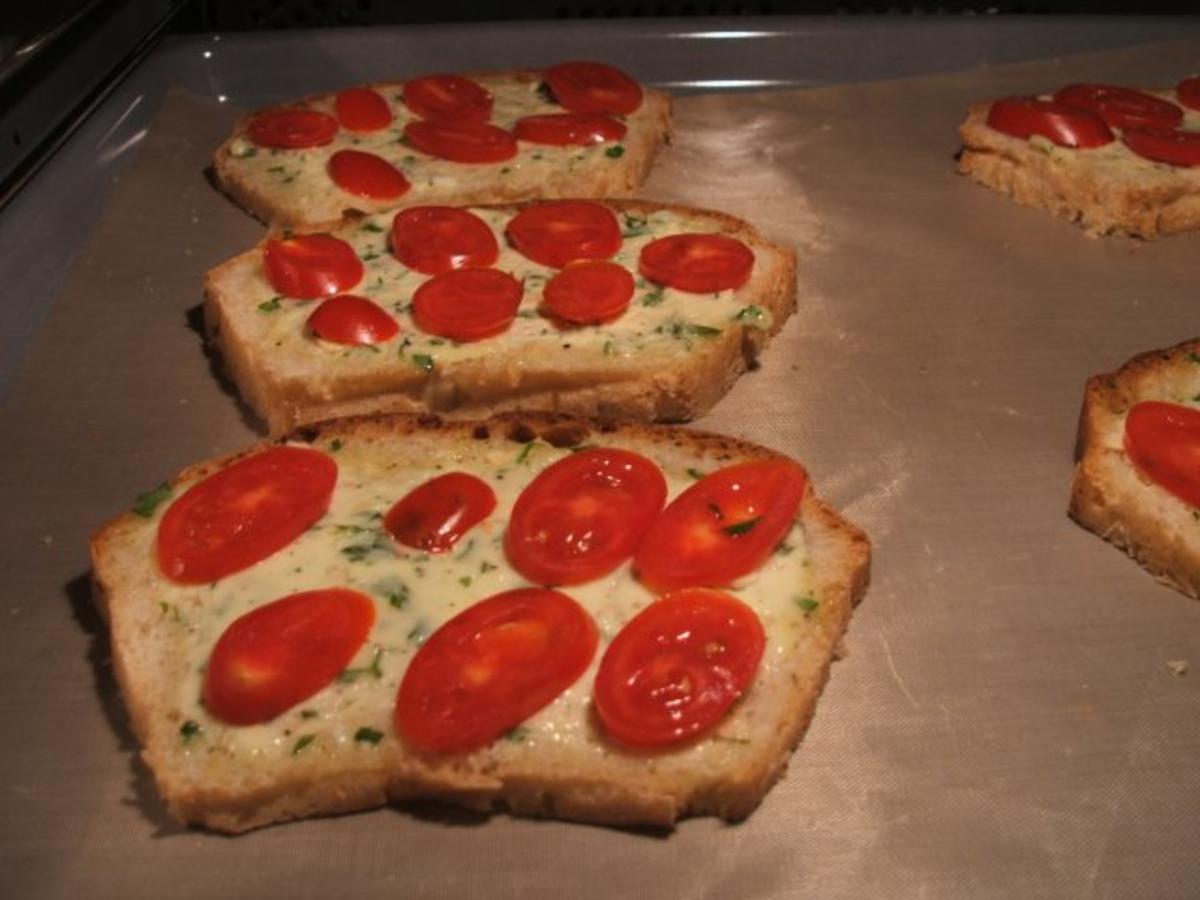 Toast: Aglio-Crostata mit Tomaten - Rezept - Bild Nr. 3