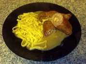 Rezept: Kalbsrouladen mit Marsalasauce und Bandnudeln Kalbsrouladen mit Marsalasauce und Bandnudeln - Rezept