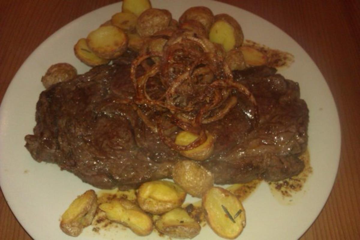 Rib Eye Steak mit Röstzwiebeln und Rosmarinkartoffeln - Rezept - Bild Nr. 11