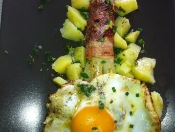 Rezept: Spargel mit Ei Spargel mit Ei - Rezept