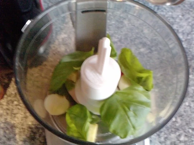 Rezept: I´LL BE-BACK-WOKPFANNE KOKOS-HÄHNCHENFLEISCH MIT LECKEREM GEMÜSE Bild Nr. 3 I´LL BE-BACK-WOKPFANNE KOKOS-HÄHNCHENFLEISCH MIT LECKEREM GEMÜSE - Rezept - Bild Nr. 3