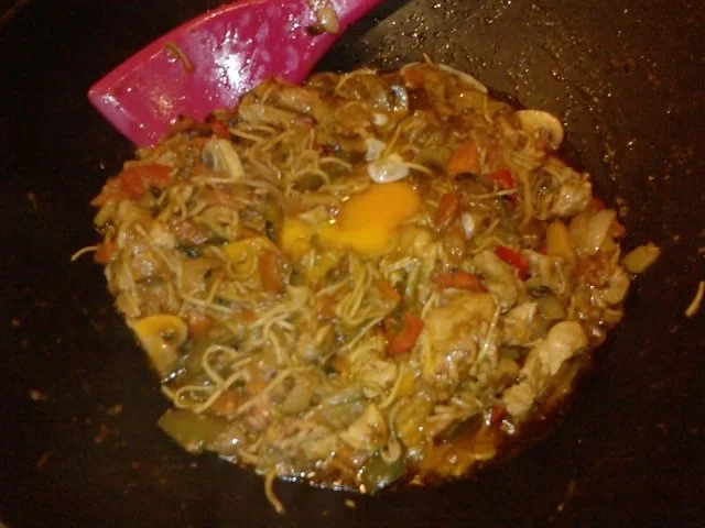 Rezept: I´LL BE-BACK-WOKPFANNE KOKOS-HÄHNCHENFLEISCH MIT LECKEREM GEMÜSE Bild Nr. 8 I´LL BE-BACK-WOKPFANNE KOKOS-HÄHNCHENFLEISCH MIT LECKEREM GEMÜSE - Rezept - Bild Nr. 8