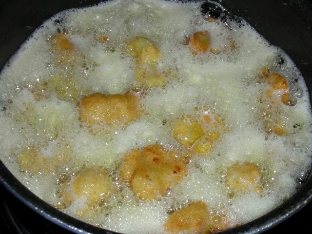 Rezept: Panierter Blumenkohl dazu gebackene Kartoffeleier Bild Nr. 6 Panierter Blumenkohl dazu gebackene Kartoffeleier - Rezept - Bild Nr. 6