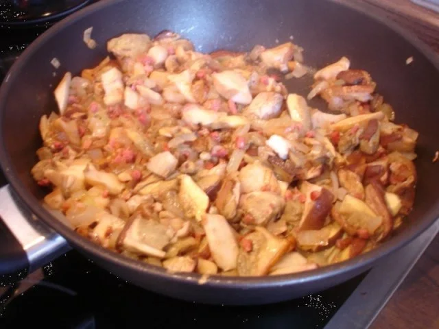 Spaghettinis mit Waldpilzsauce - Rezept - Bild Nr. 8