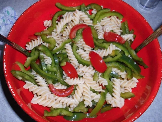 Thunfisch-Nudelsalat mit Paprika - Rezept - Bild Nr. 2