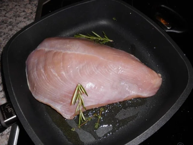 Rezept: Putenbraten mit Kräuterkruste>> Bild Nr. 4 Putenbraten mit Kräuterkruste>> - Rezept - Bild Nr. 4