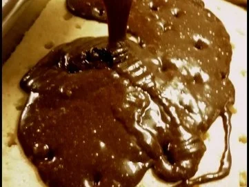 Rezept: Selters-Kuchen mit Schokoladenguss Bild Nr. 11 Selters-Kuchen mit Schokoladenguss - Rezept - Bild Nr. 11