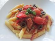Penne mit Tomaten-Thunfischsauce - Rezept
