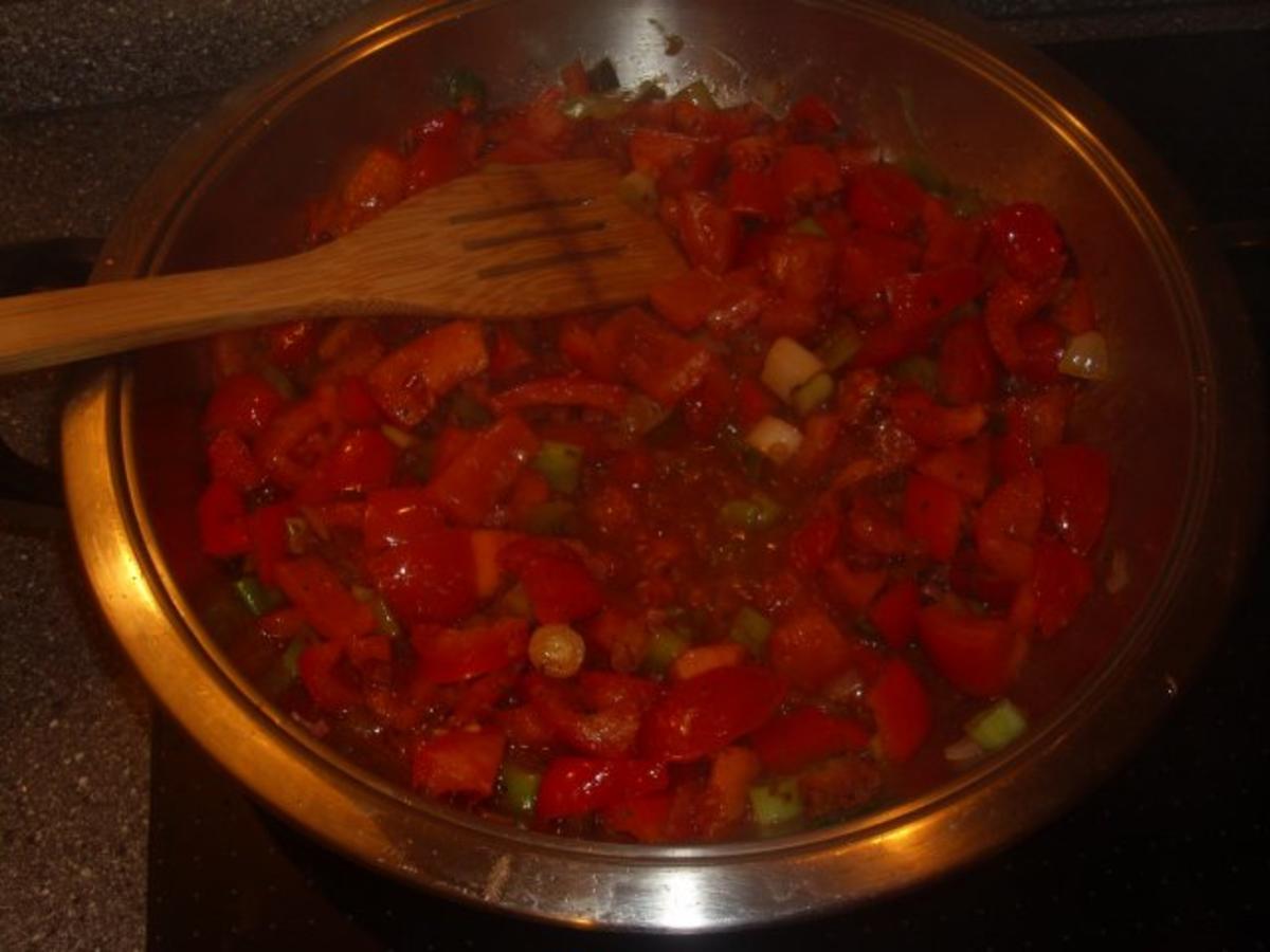 Panierter Feta mit Tomaten-Paprika Gemüse - Rezept - Bild Nr. 5