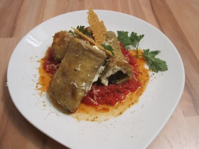 Auberginenrollantini mit Jakobsmuschel-Ricotta Füllung - Rezept