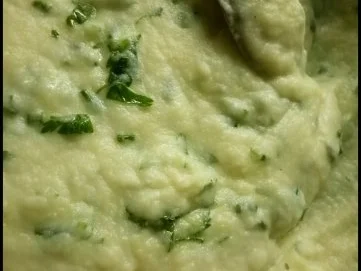 Petersilien-Kartoffelpüree mit Spinat, Salzmandeln  und gebratenen Hexen - Rezept - Bild Nr. 8