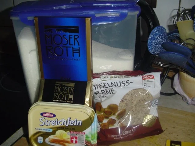 Rezept: Krokantpralinen Bild Nr. 2 Krokantpralinen - Rezept - Bild Nr. 2