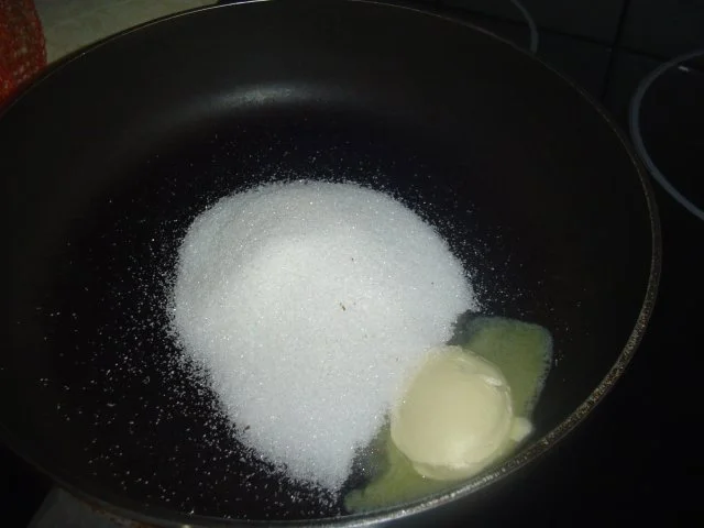 Rezept: Krokantpralinen Bild Nr. 3 Krokantpralinen - Rezept - Bild Nr. 3