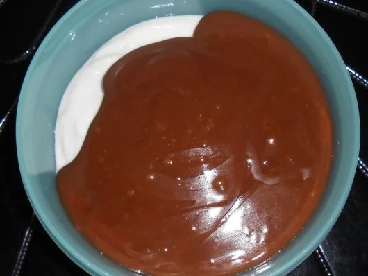 Rezept: Schoko-Quark-Nockerl mit Schoko-Früchten Bild Nr. 8 Schoko-Quark-Nockerl mit Schoko-Früchten - Rezept - Bild Nr. 8