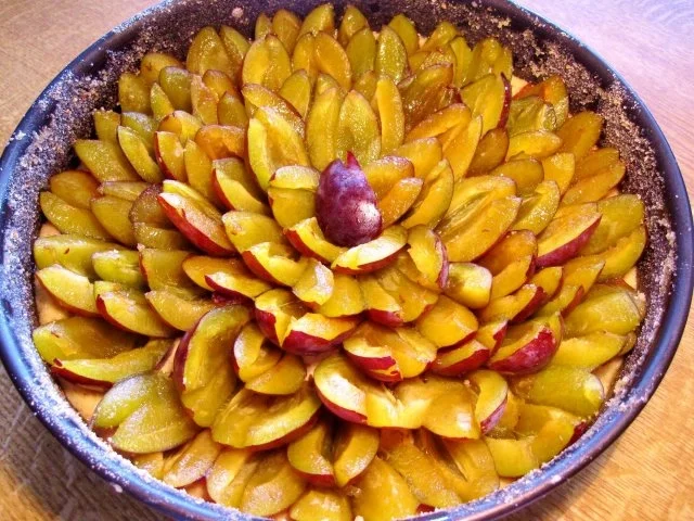 Nusskuchen mit Pflaumen - Rezept - Bild Nr. 4