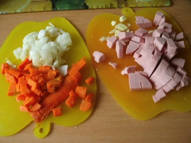 Nudeln mit Geflügelfleischwurst und Tomatensauce - Rezept - Bild Nr. 3