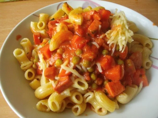 Nudeln mit Geflügelfleischwurst und Tomatensauce - Rezept - Bild Nr. 7