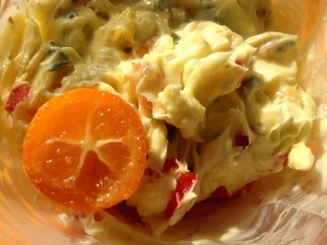 Rezept: Kumquat-Basilikumbutter Kumquat-Basilikumbutter - Rezept