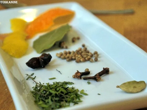 Rezept: Orientalischer Couscous mit Gewürzjoghurt Bild Nr. 2 Orientalischer Couscous mit Gewürzjoghurt - Rezept - Bild Nr. 2