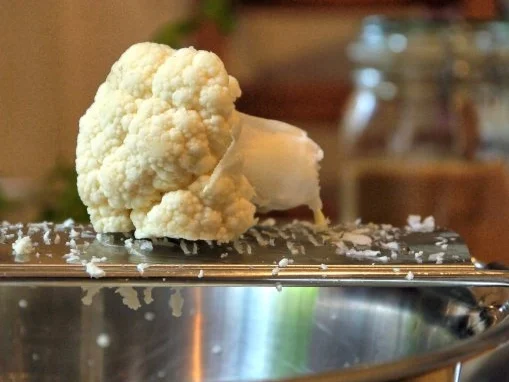 Rezept: Orientalischer Couscous mit Gewürzjoghurt Bild Nr. 8 Orientalischer Couscous mit Gewürzjoghurt - Rezept - Bild Nr. 8